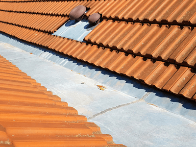 About Leaking Skylight Repair Pros Porter Ranch, CA